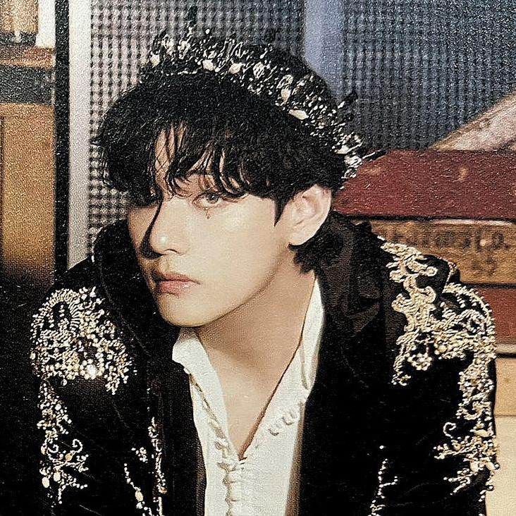Kim Taehyung Prince (forbidden love) — Forbidden Love AI chat character