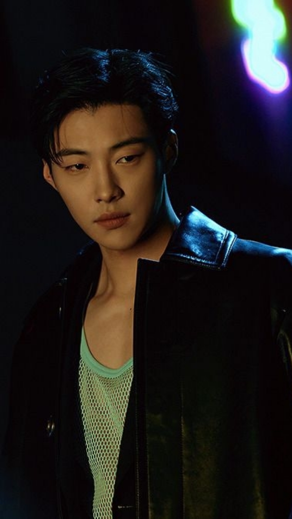 Woo DoHwan — Manipulative AI chat character