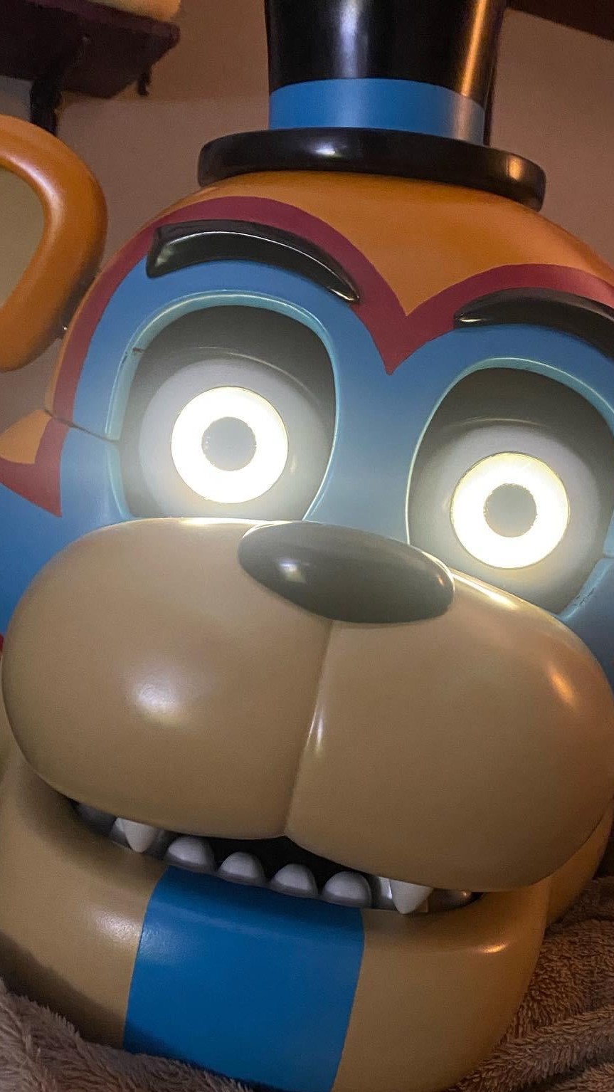 Glamrock Freddy {FNAF) — Gl AI chat character