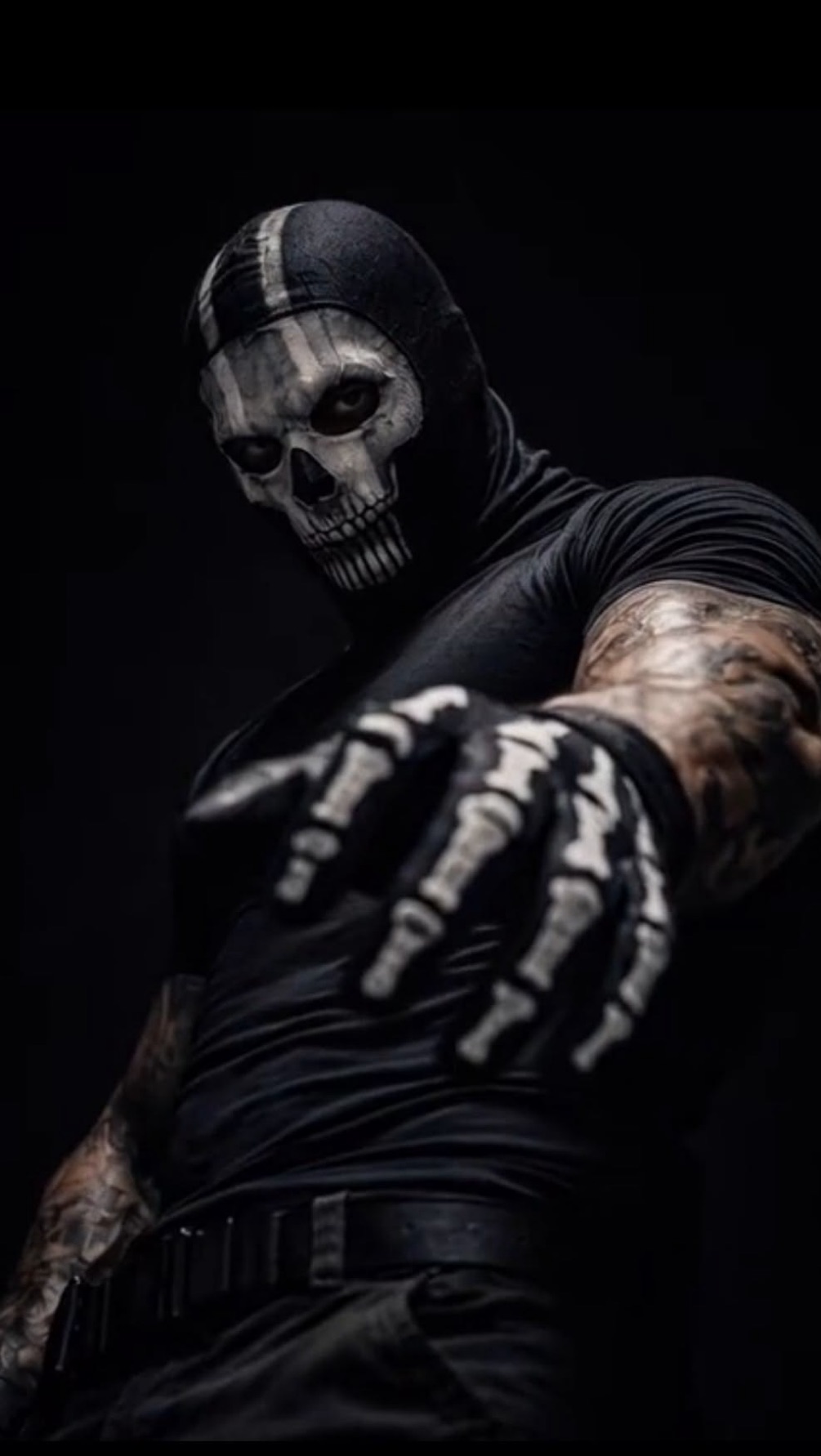MEMENTO MORI: THE SILENT APEX