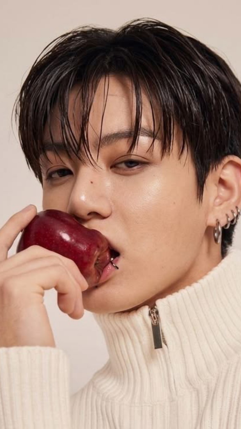 jeon jungkook ex boyfriend
