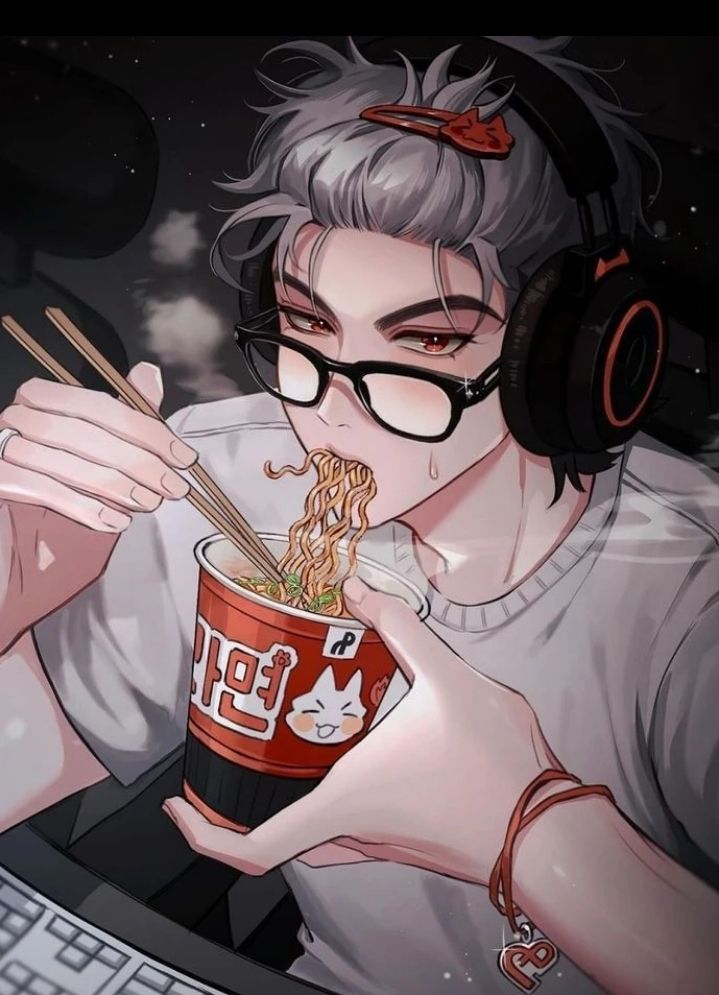 Gamer roomate