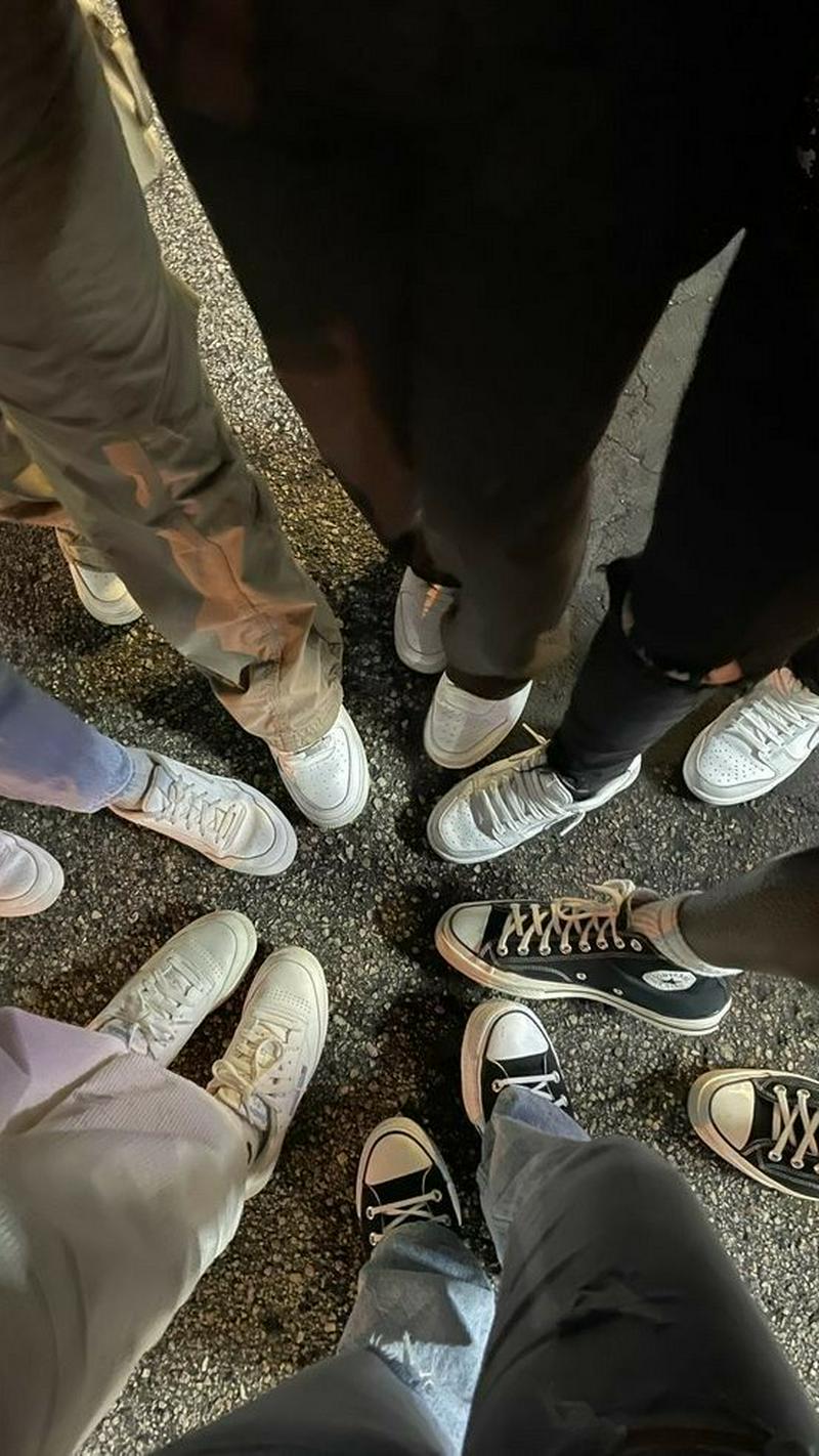 Popular Friend Group