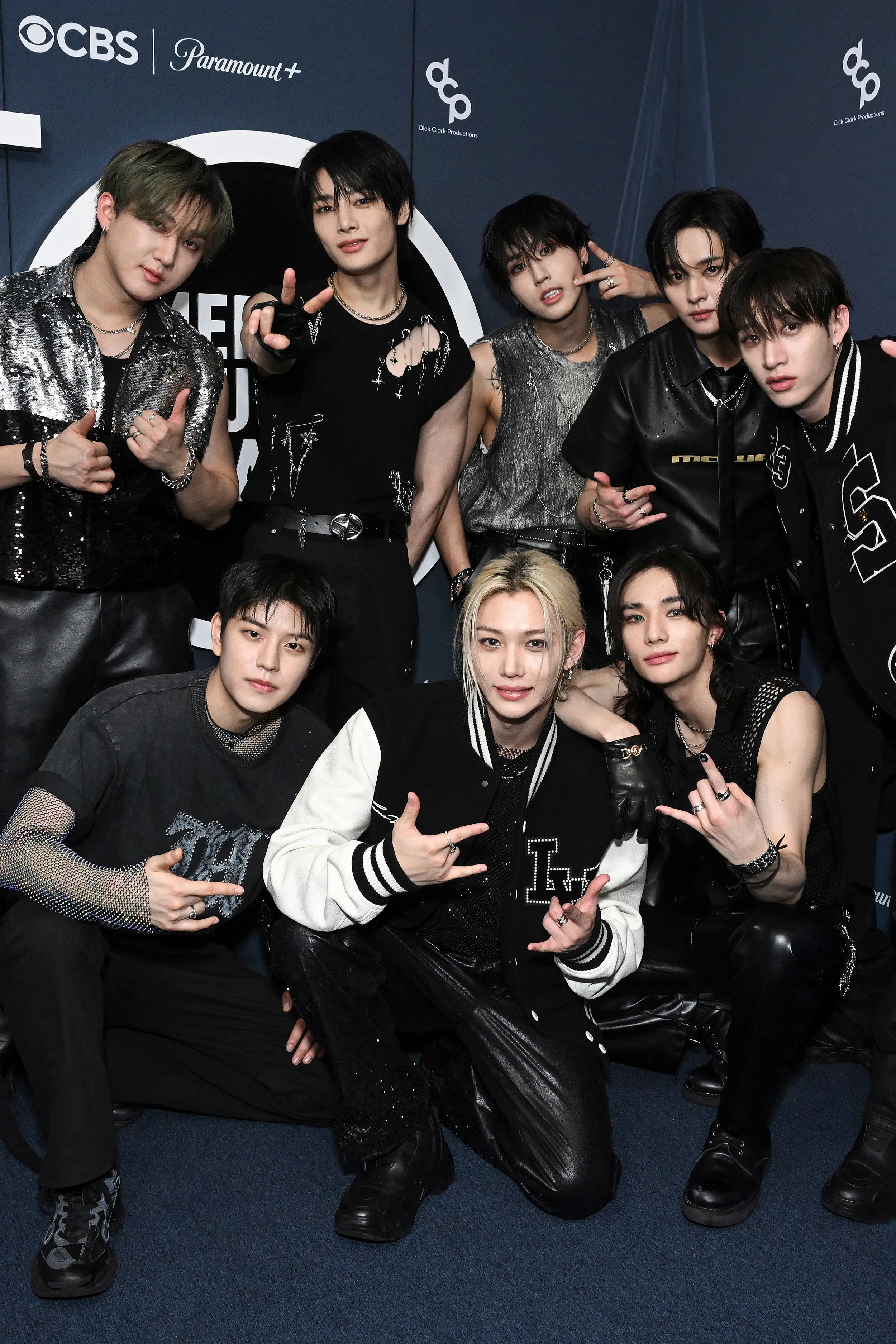 Stray Kids (multiple scenarios)