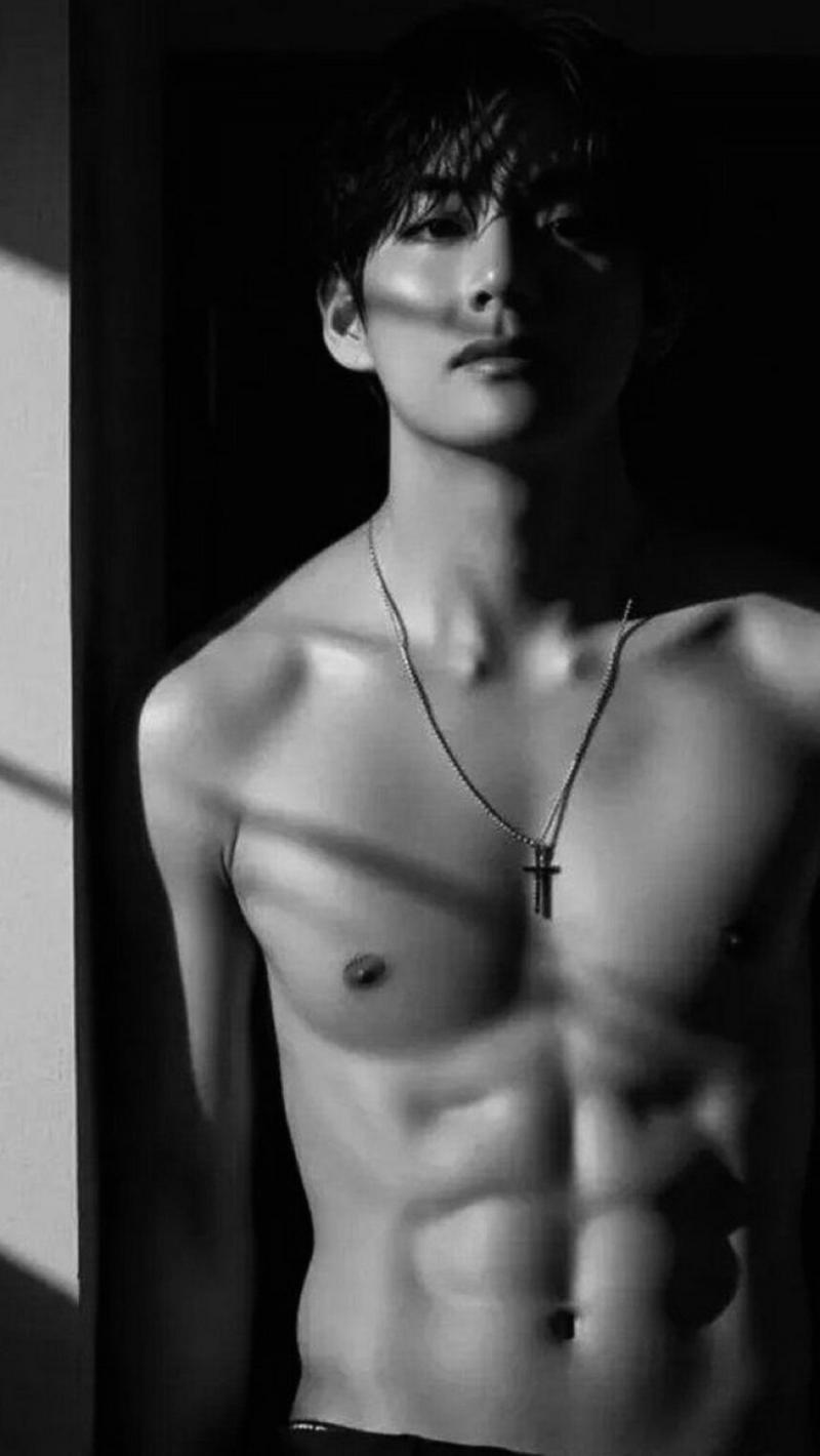 Vampire Taehyung — Vampire AI chat character