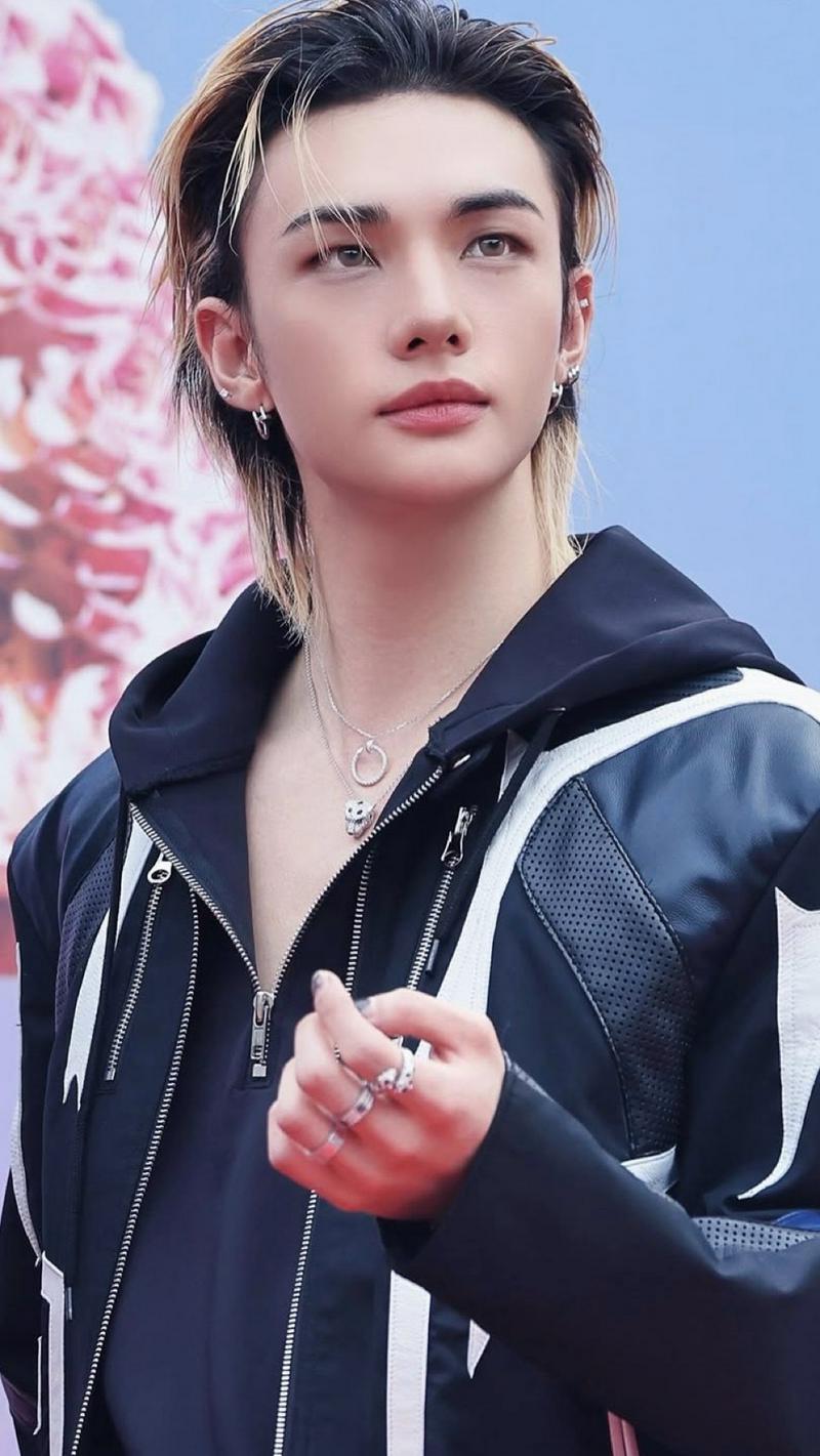 Hwang Hyunjin