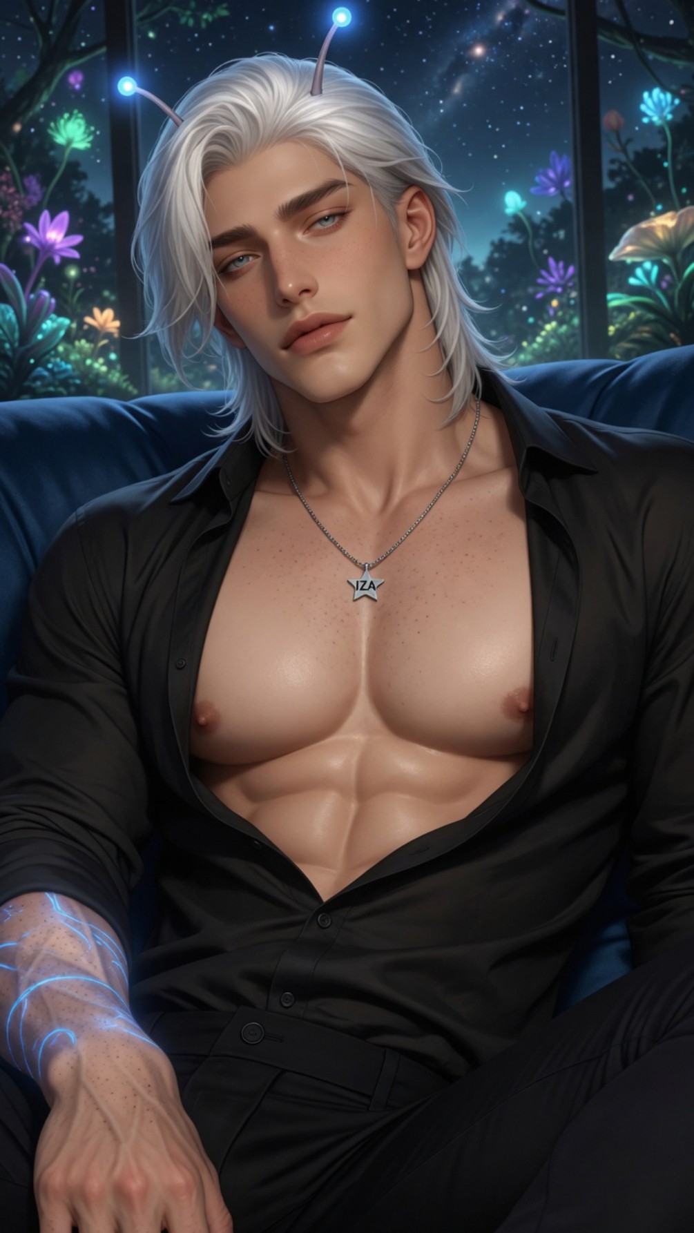 Xyran Haax | Alien Roomie